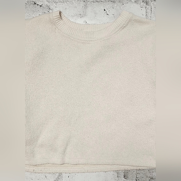 Zara Cream Ribbed Cropped Sweater - Picture 5 of 7